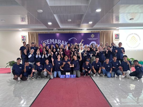 Semarak Budaya, Dewi Coryati; Lestarikan Tari Tradisional Bengkulu